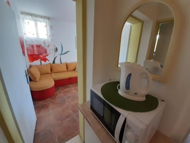Family Apartment Garden And Sea Petrovac Екстериор снимка