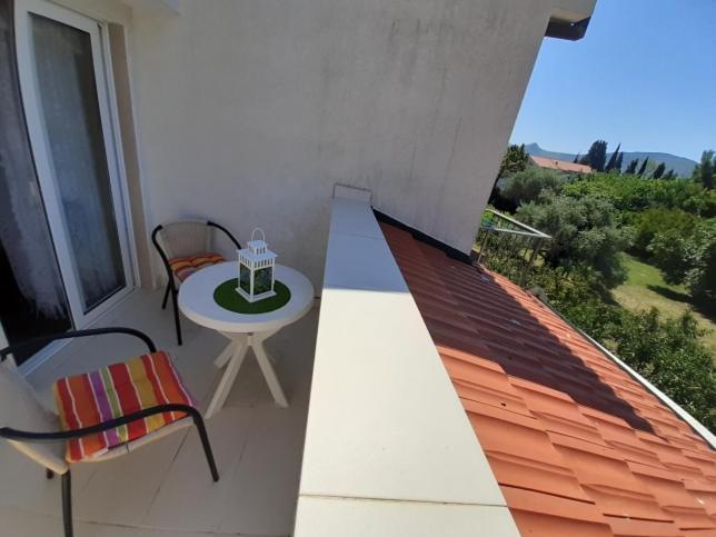 Family Apartment Garden And Sea Petrovac Екстериор снимка